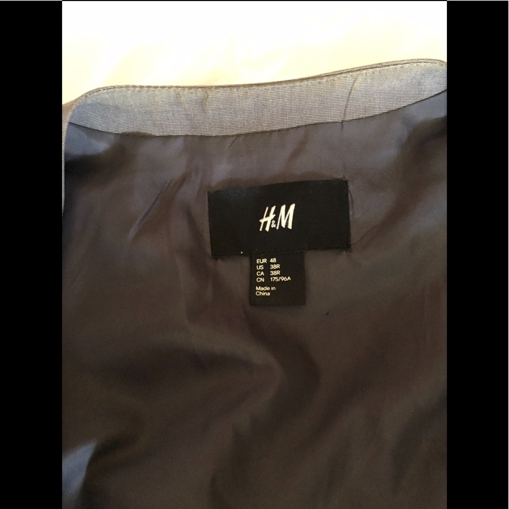 H&M Vest - Picture 2 of 2